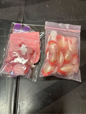 Press-On Nail Set - Pink & Red Gradient Almond Nails b129s